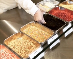 MY PARMを作ろう！あなただけのパルムと搾りたてのMOWが味わえる『PaRmoFuji（パルモフジ）』