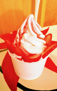 いちごソフトクリーム