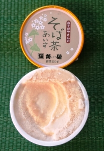 そば処 角弥 「そば茶あいす」