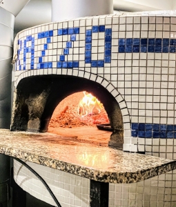 ピッツェリア＆ジェラテリア ラッヅォ