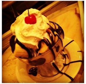 【海外編】やっぱりアメリカはすごかった！甘党でも覚悟すべし！Serendipityのパフェ